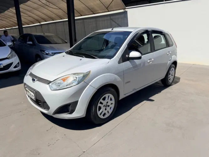 Ford Fiesta 1.6 8V Flex/class 1.6 8V Flex 5P 2013