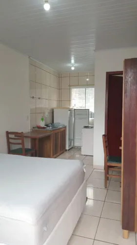 ALUGO KITNET NO BAIRRO TRINDADE PRÓXIMO AO TITRI