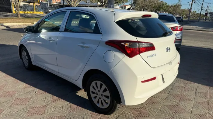 Hyundai HB20 Unique 1.0 Flex 12V Mec. 2019