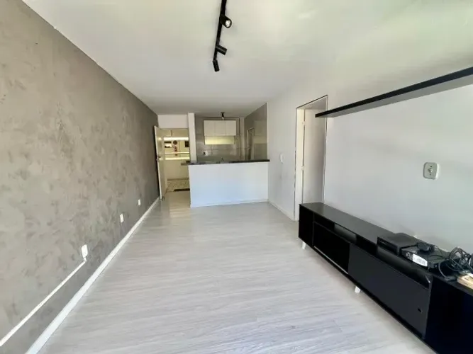 Apartamento quarto e sala amplo (55mª) para Aluguel - Ponta Verde, Maceió