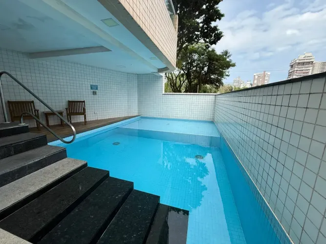 Apartamento com 2 dormitórios semi mobiliado para Locação no Canto do Forte