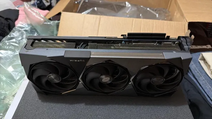 Rtx 5080 suprim