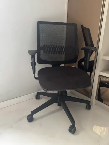 CADEIRA DE ESCRITÓRIO
