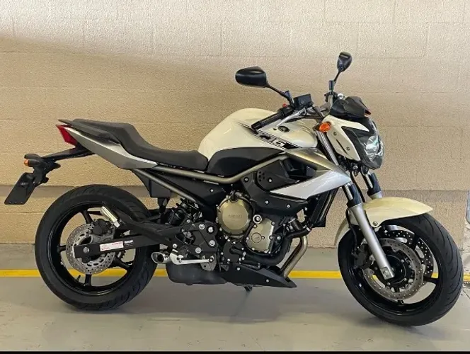 Vendo xj6 mais nova do Brasil