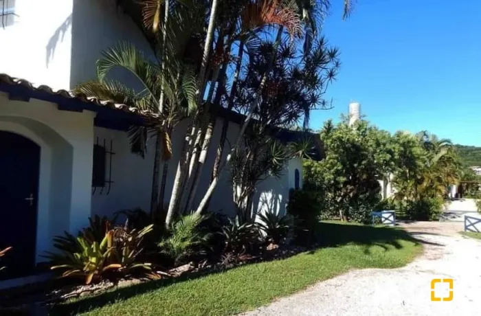 Casa 3 quartos na Praia da Lagoinha Florianópolis