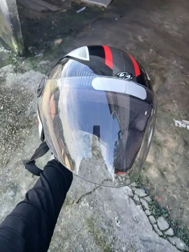 Capacete new liberty semi novo menor valor