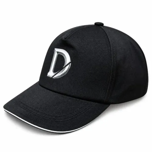 Boné Preto Aba Curva Ajustável com Emblema D