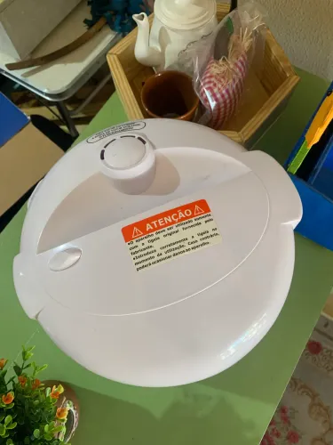 Panela de arroz elétrica