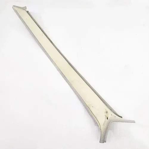 Acabamento Esquerdo Coluna Para-brisa Fiat Uno 2007    13932