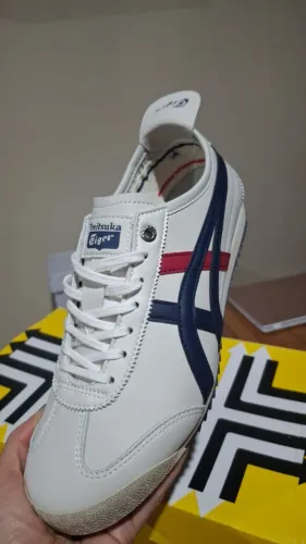 Tênis Onitsuka Mexico 66