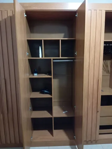 Guarda Roupa D'doro ripado