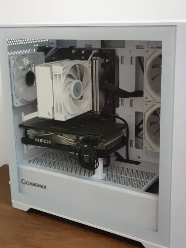 PC Ryzen 7, RX 6750xt