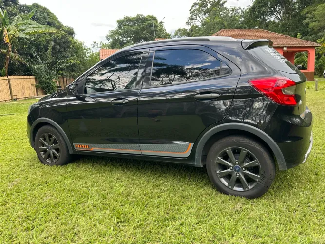 Ford KA Trail 1.0 12V Flex Mec. 5P 2018