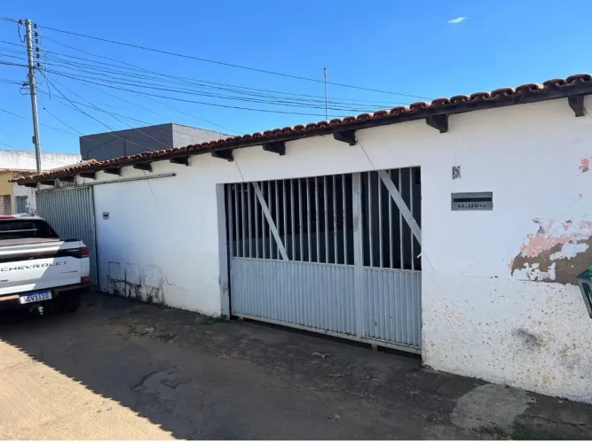 Casa com barracão para aluguel - Vila Canaã