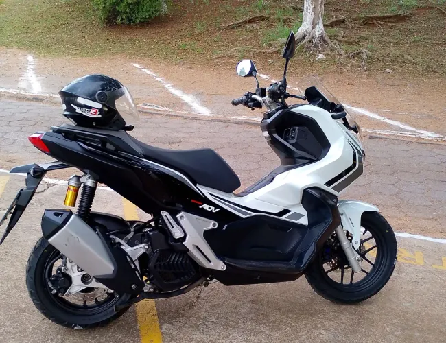 HONDA ADV 150