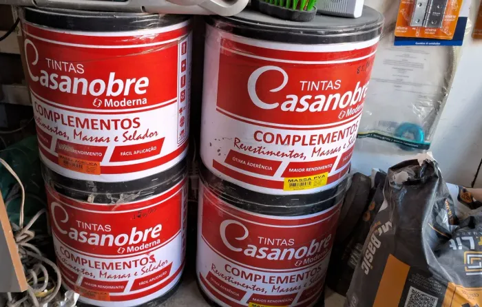 Massa corrida e Acrílica 