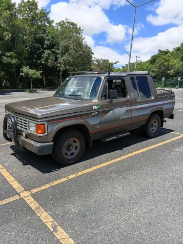 Chevrolet D-20 S / Luxe 3.9/4.0 Diesel 1990