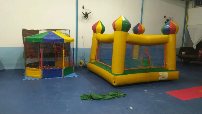 Brinquedo Inflável Castelinho Pula Pula