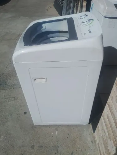 Máquina de lavar roupa