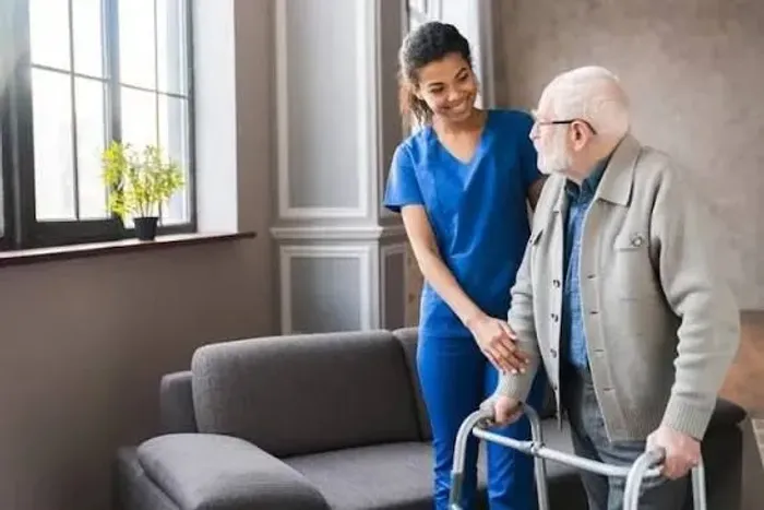 Acompanhante hospitar à disposição
