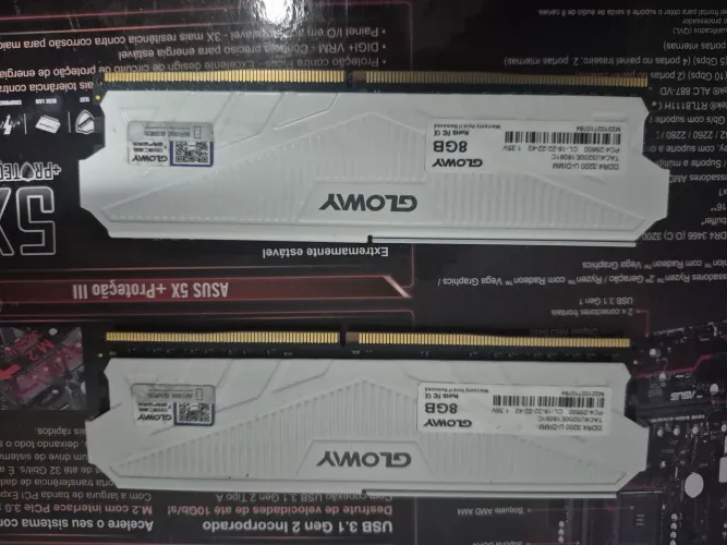 Memoria 16gb ddr4 3200mhz. 2x8. Aceito cartao
