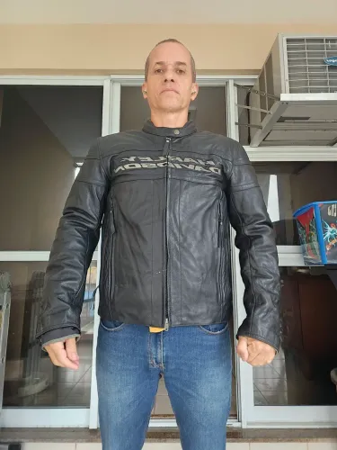 Jaqueta de couro Harley Davidson tam M Competition III Leather Jacket PN 98024-12VM