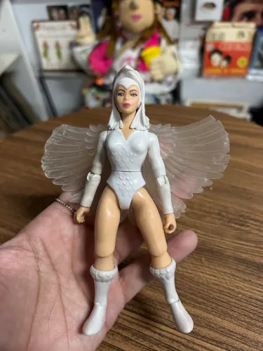 Boneca Feiticeira He-Man Origins Branca