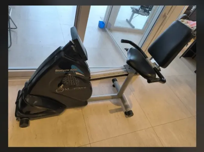 Bicicleta Ergométrica Horizontal (Movement Biocycle 4000 Electromagnetic)