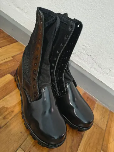 Coturno militar nunca usado