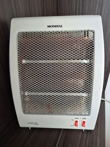 Aquecedor de Ar de Quartzo Mondial