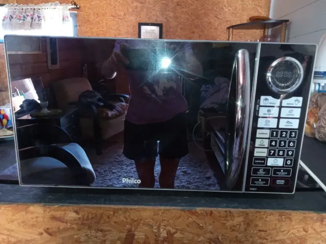 Microondas Philco 31 litros espelhado