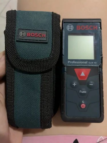 Medidor de Distância a Laser Bosch GLM 40 Professional