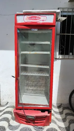 Refrigerador Expositor de Bebidas