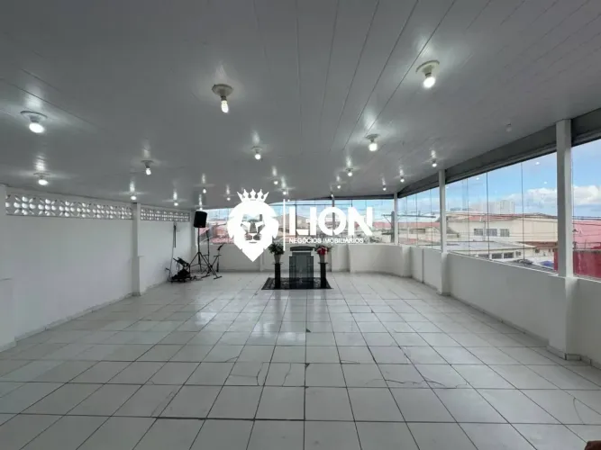 PONTO COMERCIAL PARA LOCAÇÃO NO JACINTINHO | 120m²