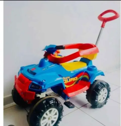 Carro de passeio infantil
