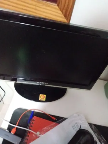 Monitor Samsung SyncMaster P2050 20 polegadas
