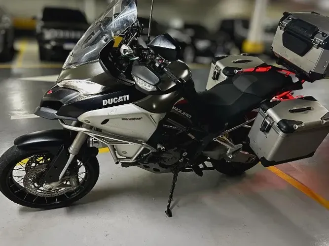 Ducati Multistrada 2019 1200 Enduro Baixa Km com Baús