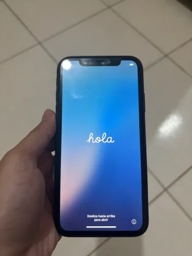 iPhone 11 64GB Preto