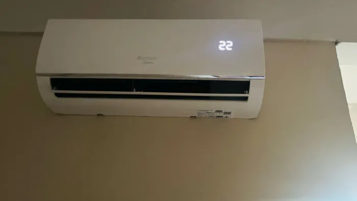 Vende Ar condicionado midea 9 mil btus