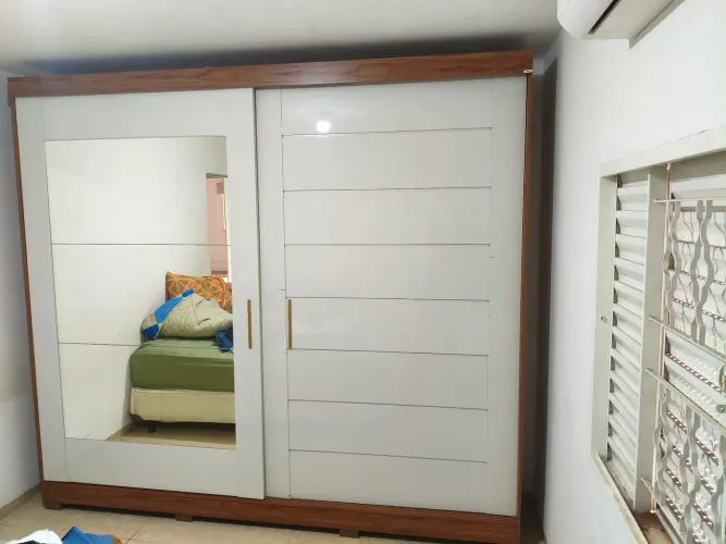 Guarda roupa lindo 2.220 novíssimo