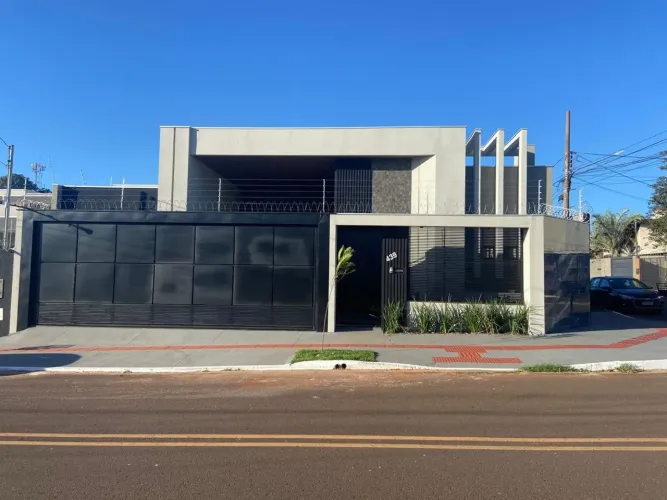 Casa com 3 quartos à Venda, Rita Vieira - Campo Grande