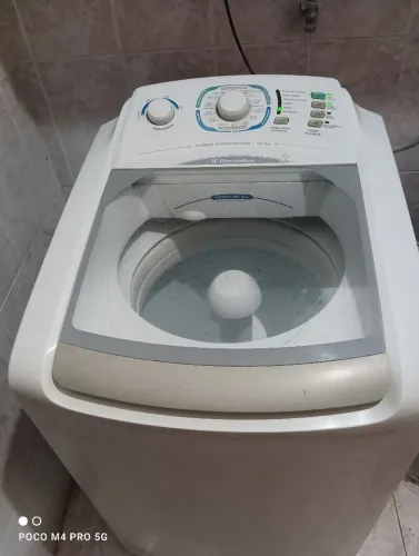 Máquina de lavar 10KG Electrolux. SEM DEFEITOS