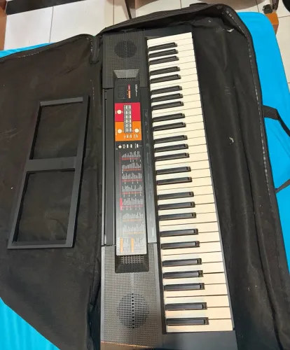 Teclado Yamaha