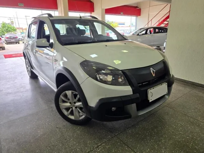 Renault Sandero Stepway Hi-flex 1.6 16V 5P 2014