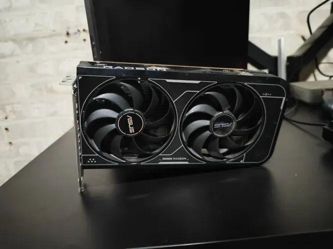 Radeon RX 6600 8GB