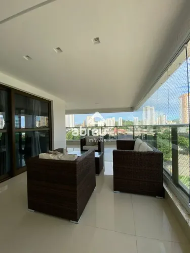 Miguel Carrilho 222m² 3 Suítes 4 vagas de Garagem em Tirol / Petropolis - Natal - RN