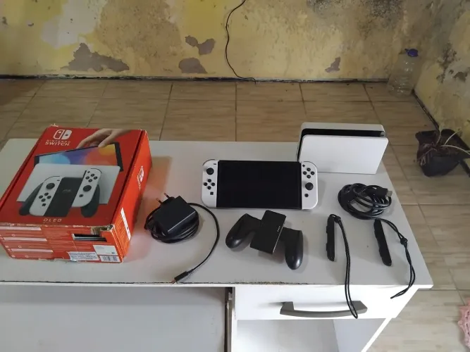 Nintendo switch Oled Usado