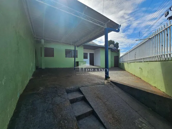 Casa com 2 dormitórios para alugar, 80 m² por R$ 900,00/mês - Las Vegas - Ibiporã/PR