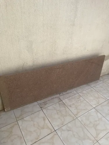 Pedra  para fazer pia , tanque , bancada ( bem grossa na cor meio marrom ) 