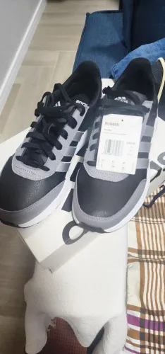 Adidas feminino 50S Tam 38